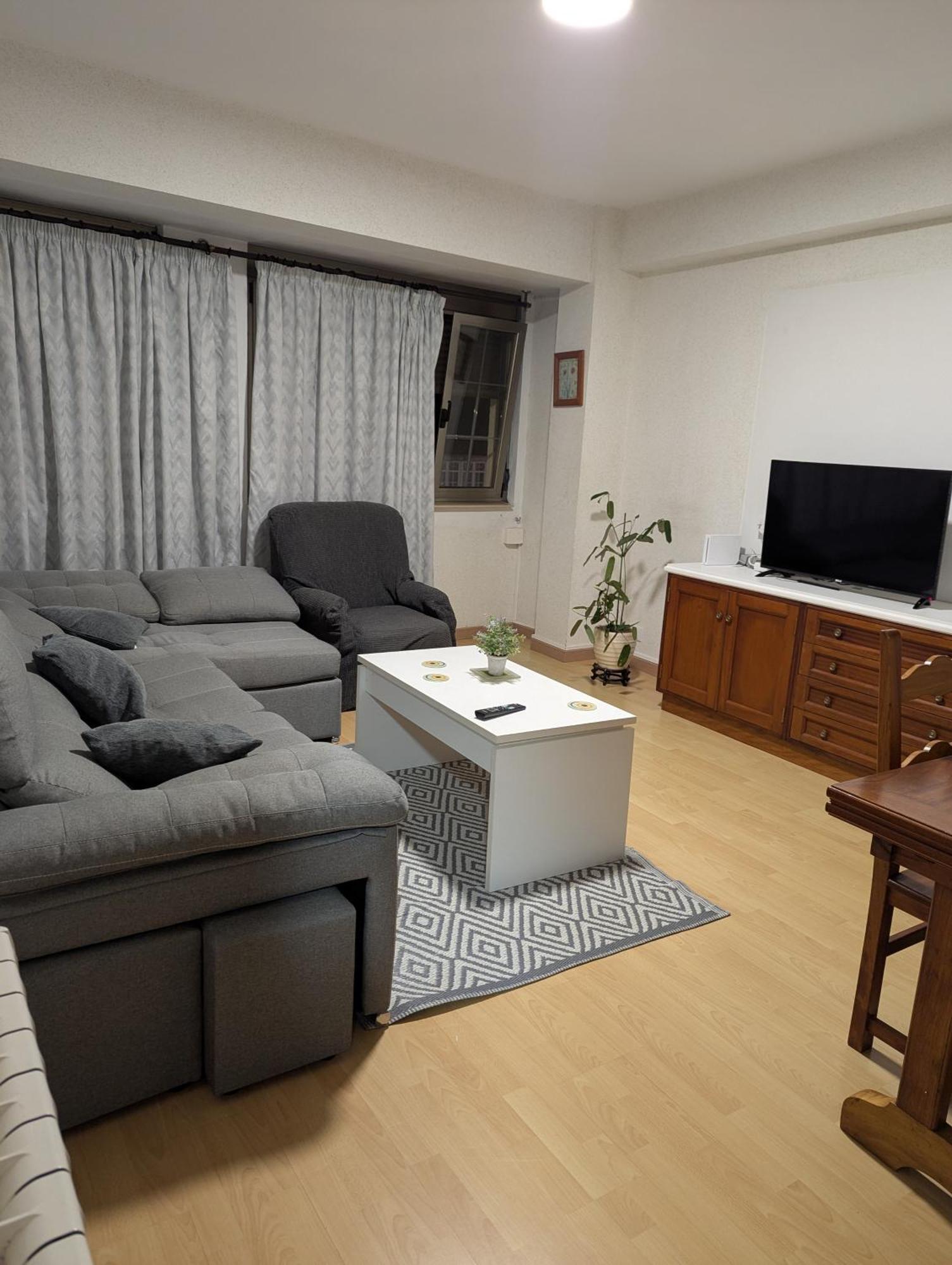 Nemes Apartment Сее Екстериор снимка
